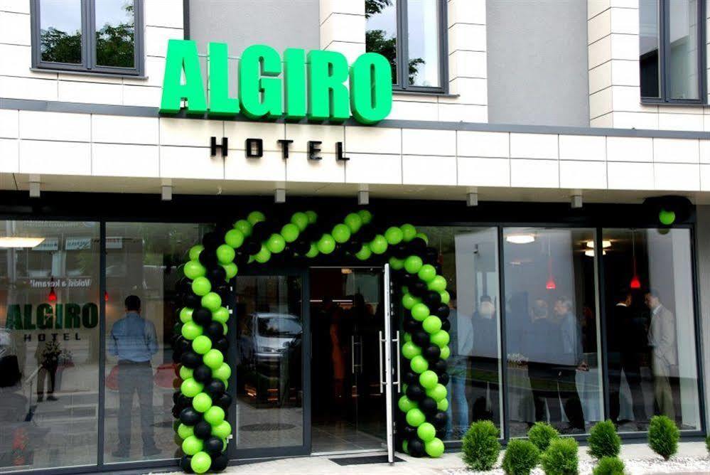 Algiro Hotel Kaunas Extérieur photo